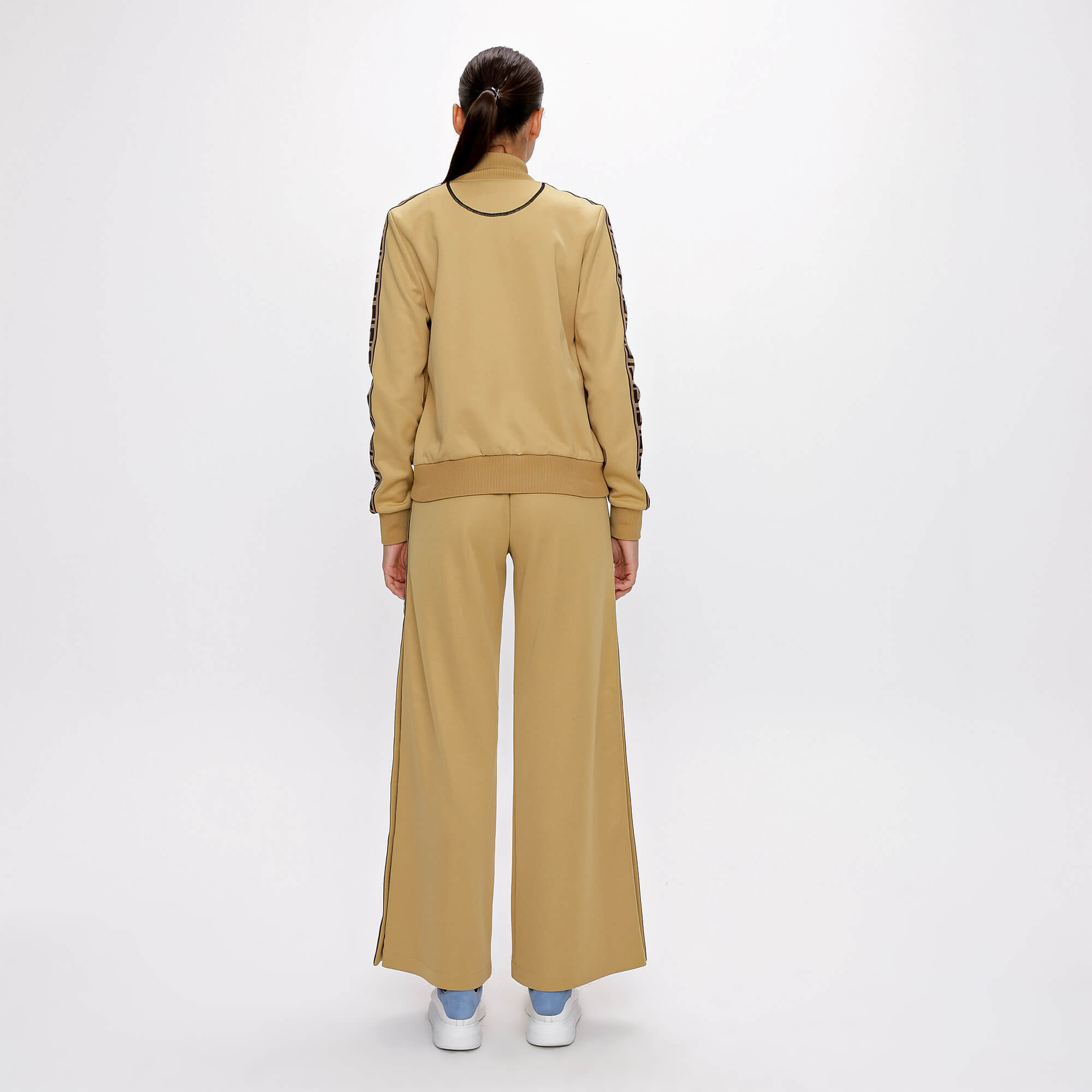 Fendi tracksuits store